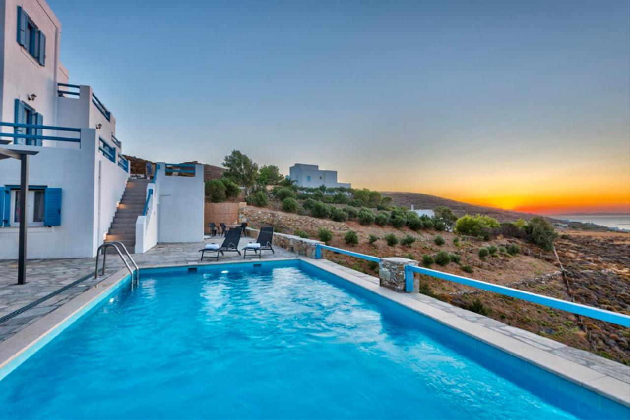 Вілла Oceania House With Sea View Posidhonia  Екстер'єр фото