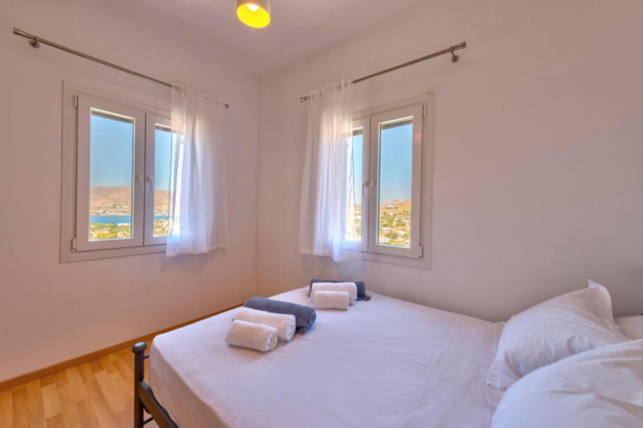 Вілла Oceania House With Sea View Posidhonia  Екстер'єр фото